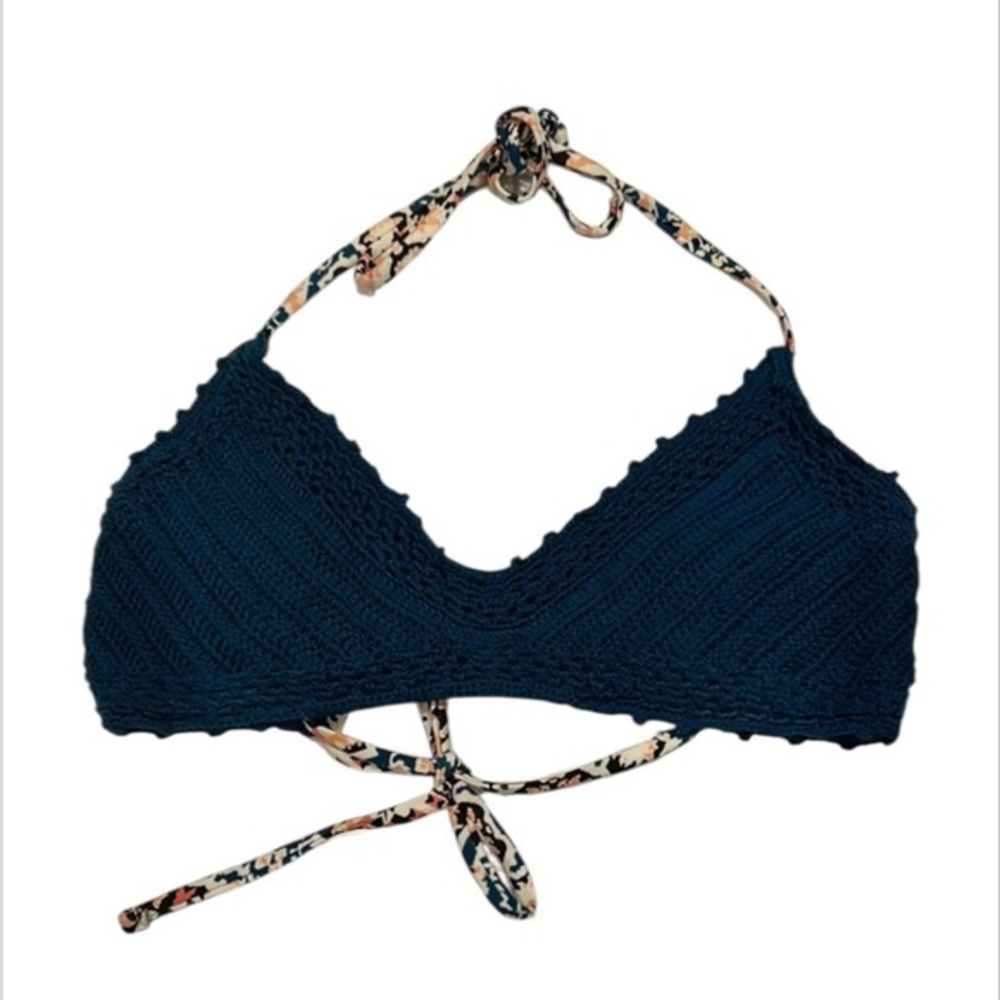 Xhilaration teal crochet swim bikini top size XS